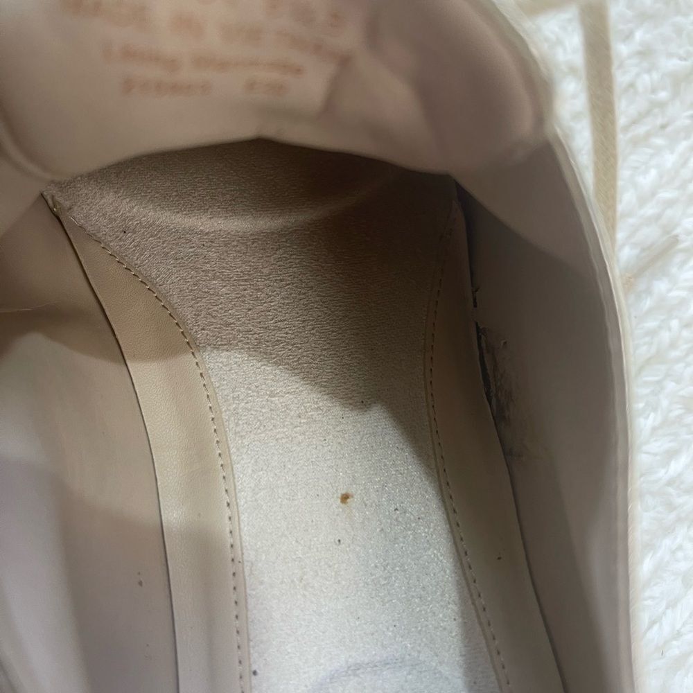 Metallic Gold Lace-Up Women's Oxford Shoes - Picture 8 of 10